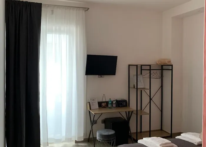 Ilary 2.0 Panzió Pompeji